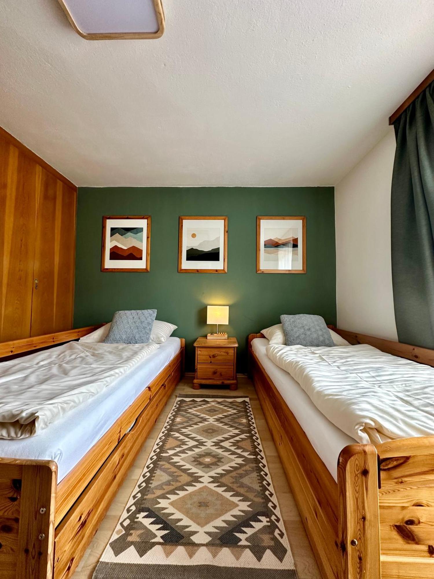 Haus Wagner Apartment บาด ไคลน์เคิร์ชไฮม์ ภายนอก รูปภาพ